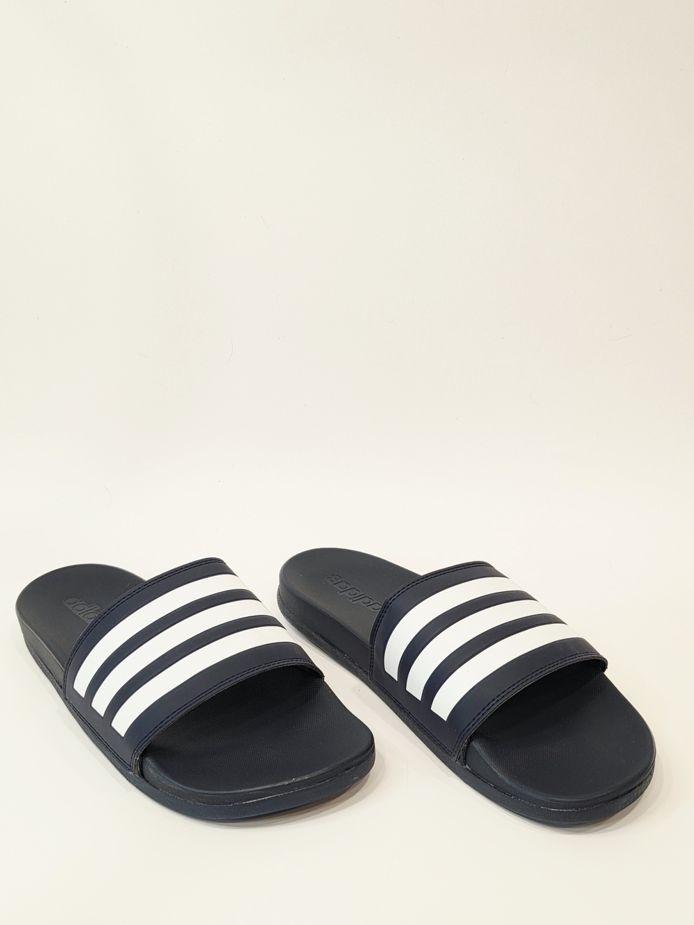 adidas Navy Blue and White Adilette Slide Sandals Mens 10 Womens 11
